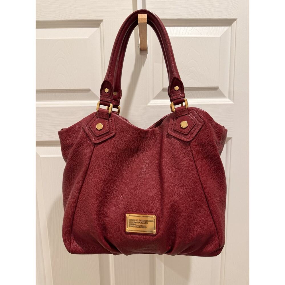 MARC by MARC JACOBS Classic Q Fran Purse Red Pebbled Leather Antique Gold